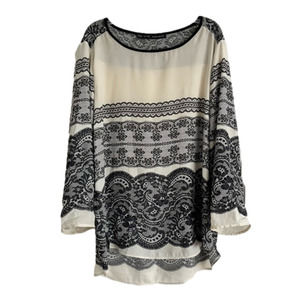 Zara boho summer flowy lace print blouse. Blank & cream. 3/4 length sleeves